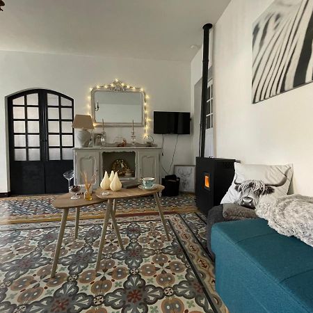 Fraissé-des-Corbières Chez Tatie Menie B&B 외부 사진