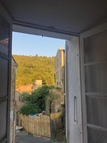Fraissé-des-Corbières Chez Tatie Menie B&B 외부 사진