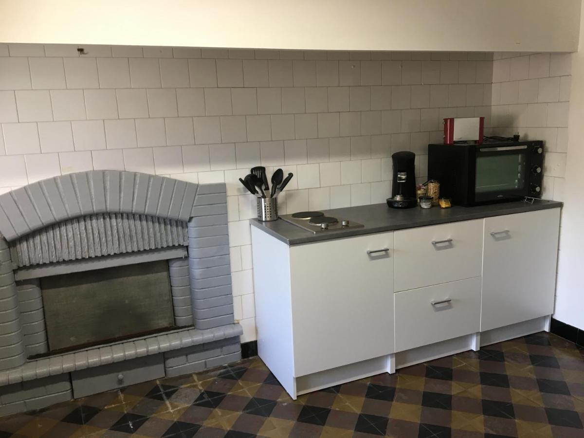 Fraissé-des-Corbières Chez Tatie Menie B&B 외부 사진