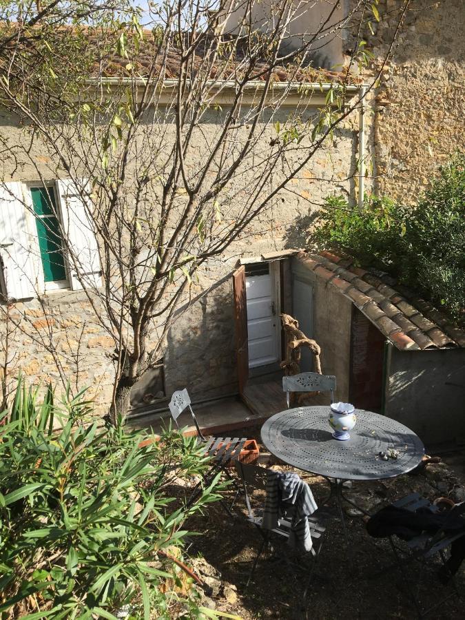 Fraissé-des-Corbières Chez Tatie Menie B&B 외부 사진